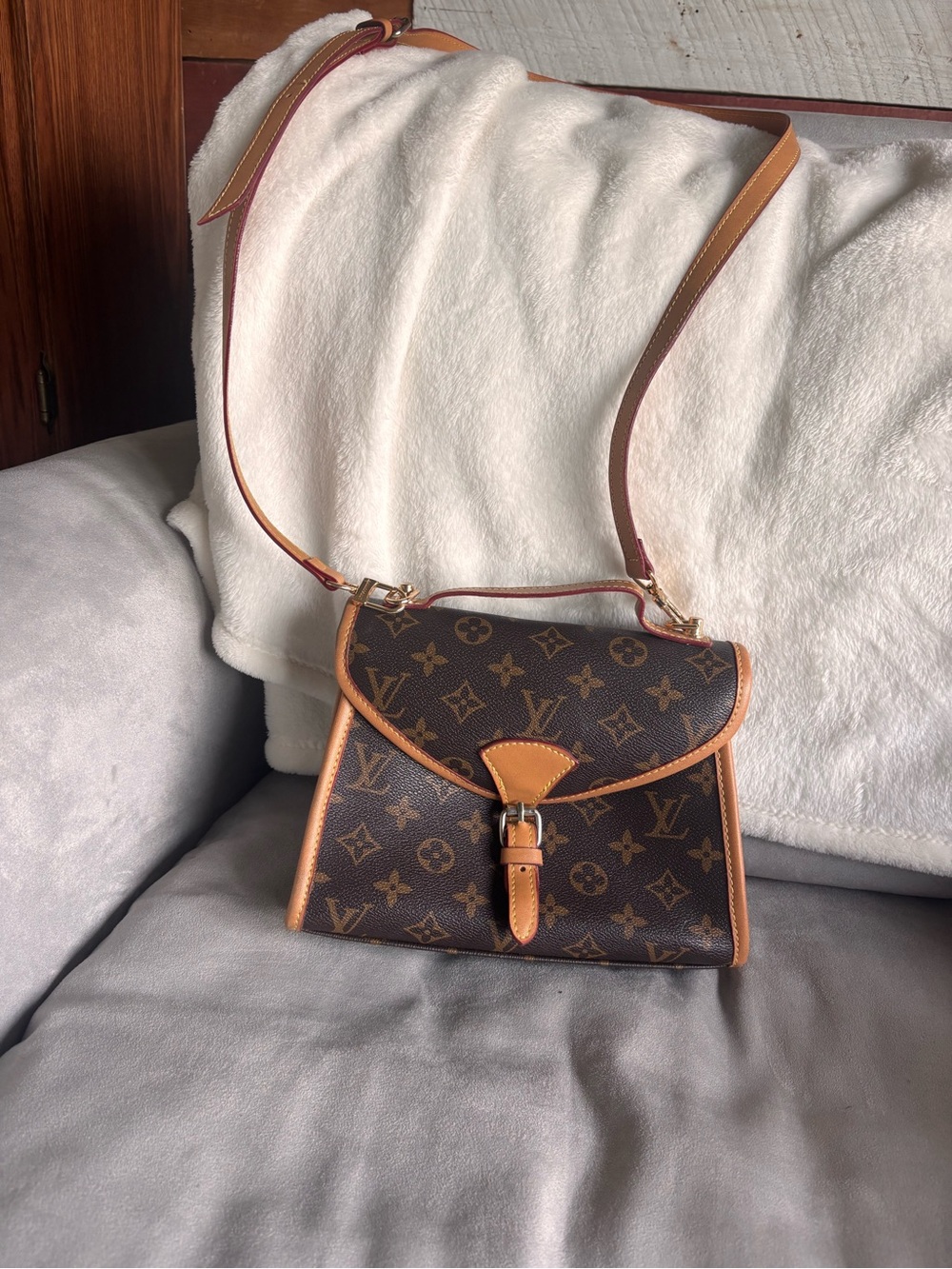 Crossbody inspired bag